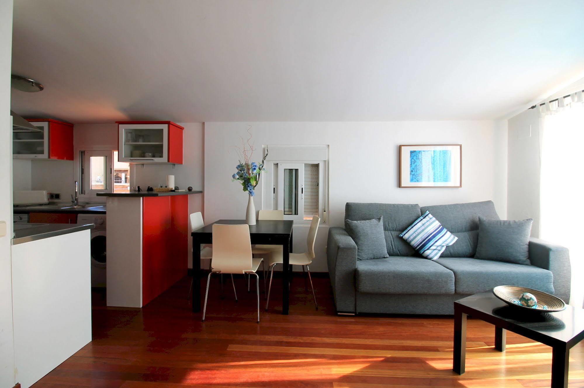 Prado Apartments Madrid Exterior photo